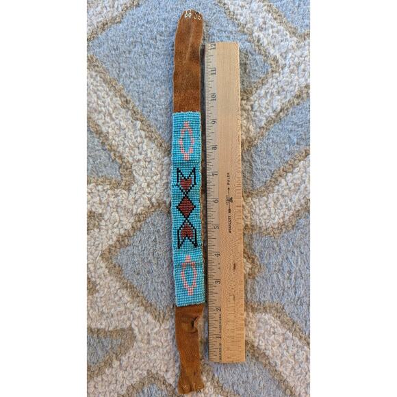 Southwest Style Beaded Choker - Picture 4 of 4